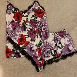 Victoria’s Secret floral cami set-medium NWOT